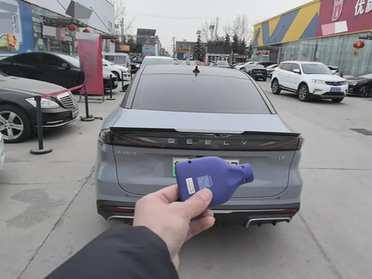 2024 Geely Galaxy L6 1.5T 163HP L4 3DHT PHEV,autocango,china used car exporter,china ev exporter,chinese used car exporter,chinese used ev exporter