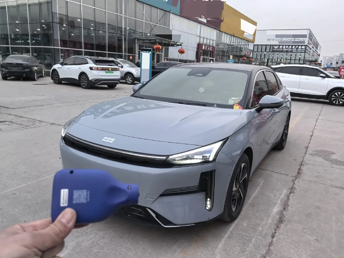 2024 Geely Galaxy L6 1.5T 163HP L4 3DHT PHEV,autocango,china used car exporter,china ev exporter,chinese used car exporter,chinese used ev exporter