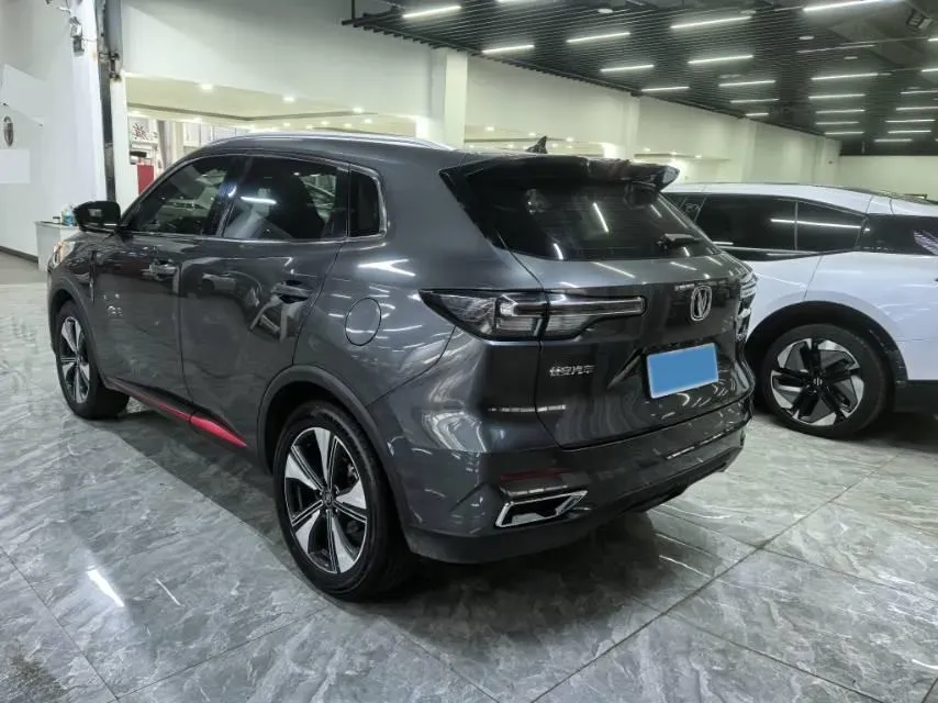 2022 ChangAn Oshan X7 Plus 1.5T 188HP L4 7DCT,autocango,china used car exporter,china ev exporter,chinese used car exporter,chinese used ev exporter