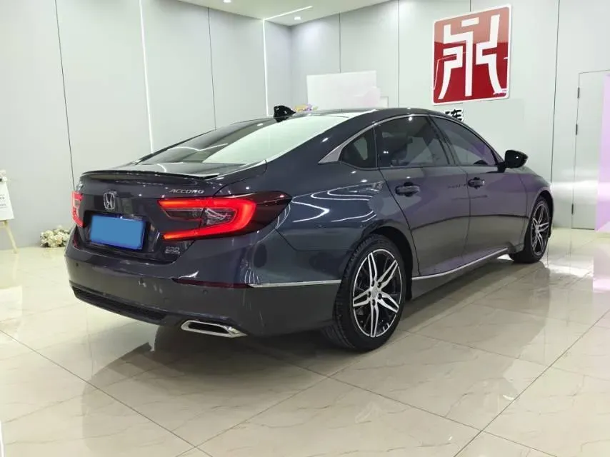 2022 Honda Accord 1.5T 194HP L4 CVT,autocango,china used car exporter,china ev exporter,chinese used car exporter,chinese used ev exporter