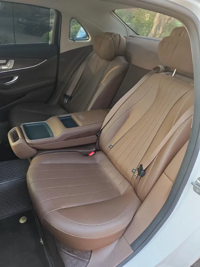 2021 Mercedes-Benz E Class 2.0T 258HP L4 9AT,autocango,china used car exporter,china ev exporter,chinese used car exporter,chinese used ev exporter