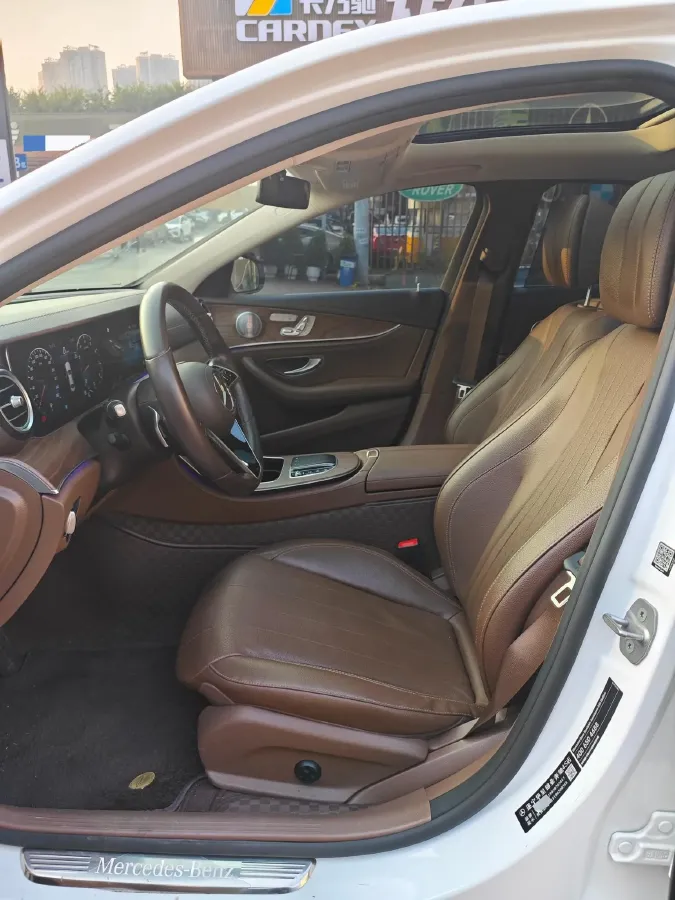 2021 Mercedes-Benz E Class 2.0T 258HP L4 9AT,autocango,china used car exporter,china ev exporter,chinese used car exporter,chinese used ev exporter