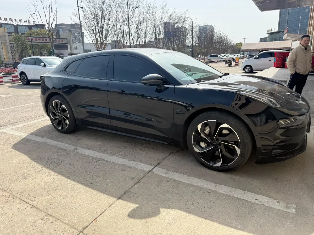 2023 Zeekr 001 BEV 100KWH,autocango,china used car exporter,china ev exporter,chinese used car exporter,chinese used ev exporter