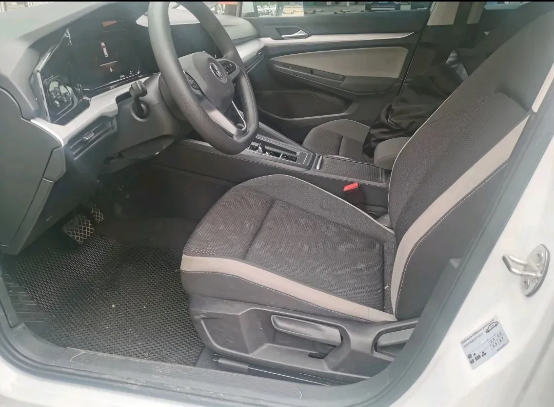 2021 Volkswagen Golf 1.2T 116HP L4 7DCT,autocango,china used car exporter,china ev exporter,chinese used car exporter,chinese used ev exporter