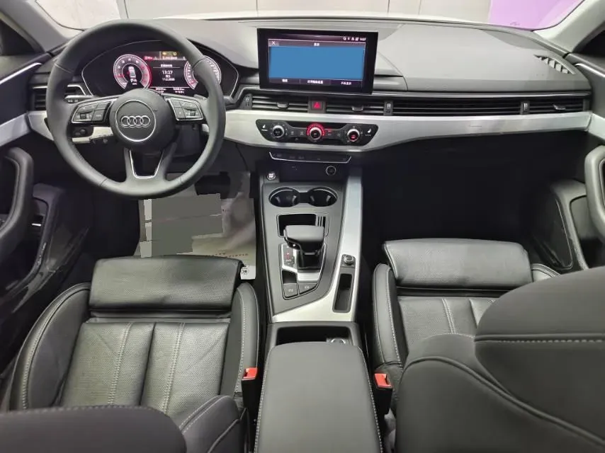 2022 Audi A4L 2.0T 150HP L4 7DCT,autocango,china used car exporter,china ev exporter,chinese used car exporter,chinese used ev exporter