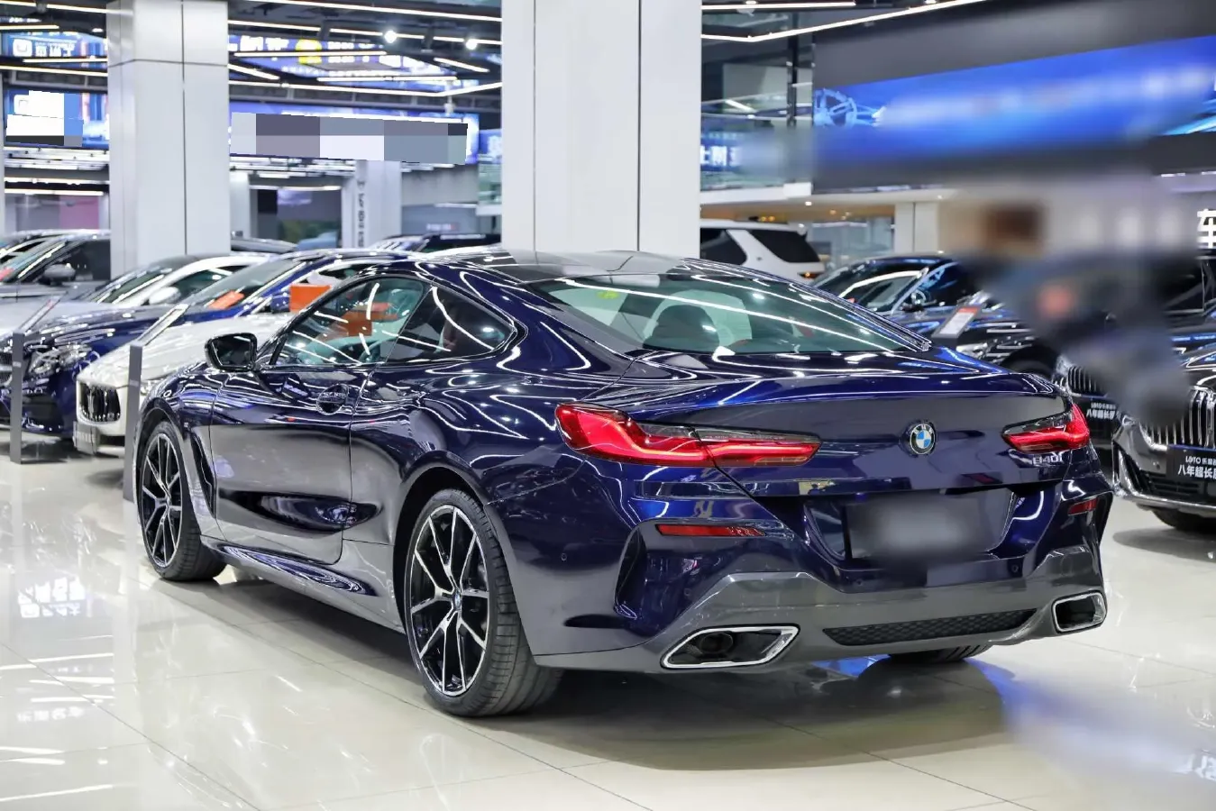 2019 BMW 8 Series 3.0T 340HP L6 8AT,autocango,china used car exporter,china ev exporter,chinese used car exporter,chinese used ev exporter