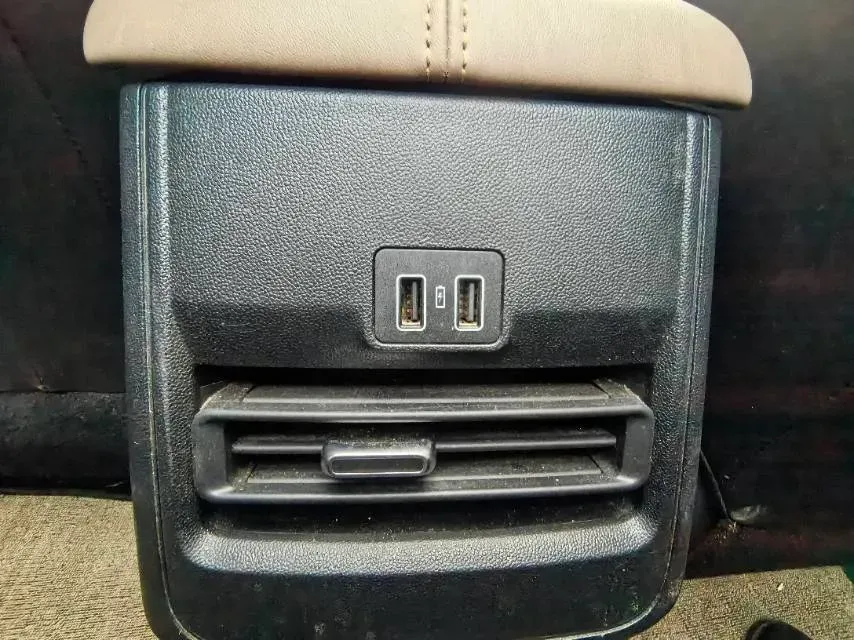 2022 ChangAn CS55 Plus 1.5T 180HP L4 7DCT,autocango,china used car exporter,china ev exporter,chinese used car exporter,chinese used ev exporter