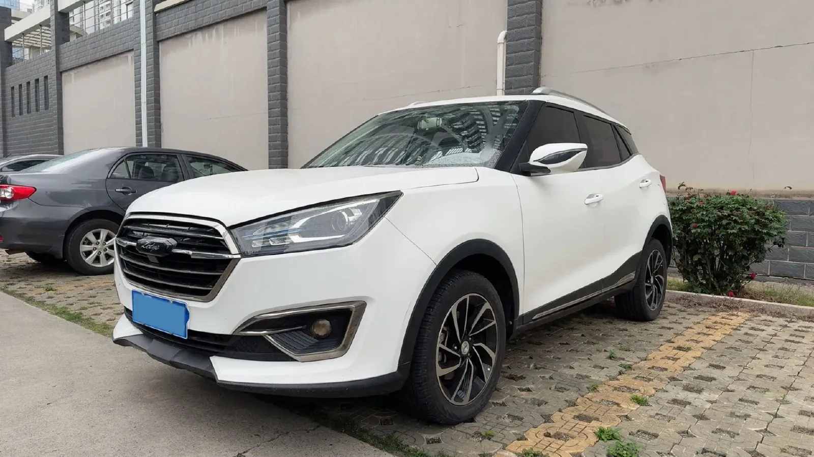2018 Zotye T300 1.5L 112HP L4 CVT,autocango,china used car exporter,china ev exporter,chinese used car exporter,chinese used ev exporter