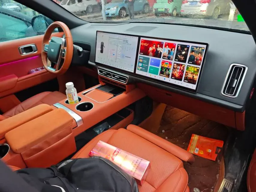 2023 Li L8 Range Extended 154HP REEV 40.9KWH,autocango,china used car exporter,china ev exporter,chinese used car exporter,chinese used ev exporter