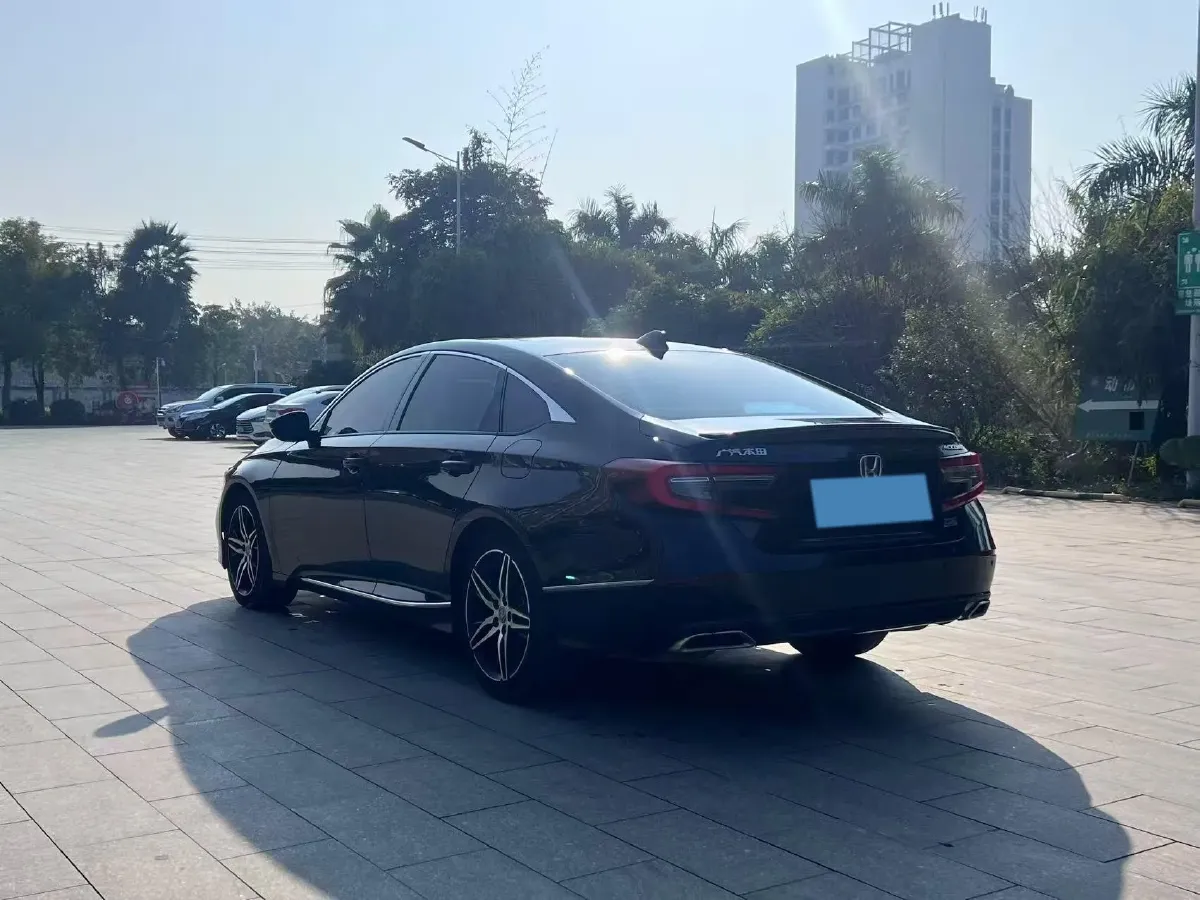 2022 Honda Accord 1.5T 194HP L4 CVT,autocango,china used car exporter,china ev exporter,chinese used car exporter,chinese used ev exporter