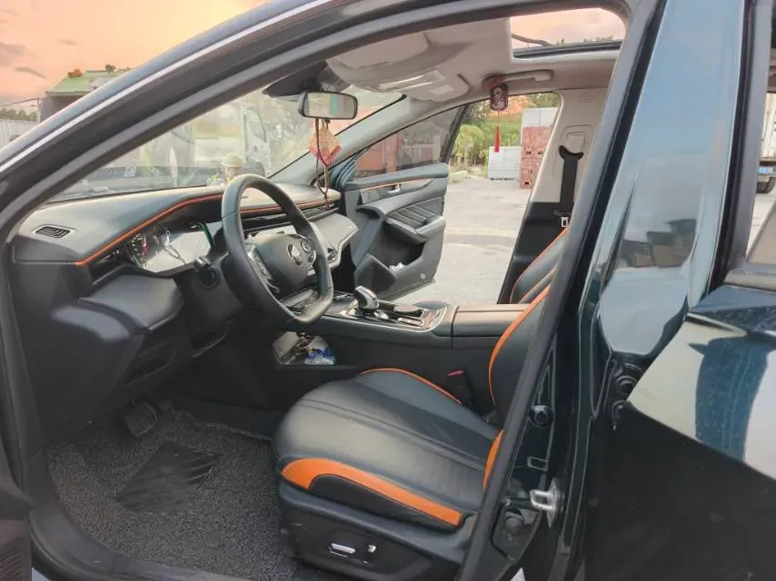 2023 DongFeng Aeolus YiXuan MAX 1.5T 190HP L4 7DCT,autocango,china used car exporter,china ev exporter,chinese used car exporter,chinese used ev exporter