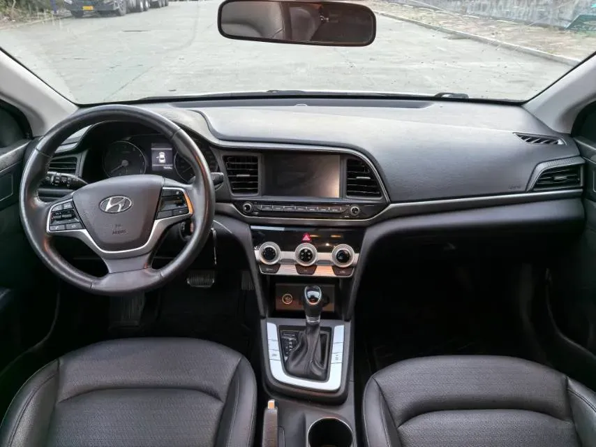 2019 Hyundai Elantra 1.5L 115HP L4 CVT,autocango,china used car exporter,china ev exporter,chinese used car exporter,chinese used ev exporter