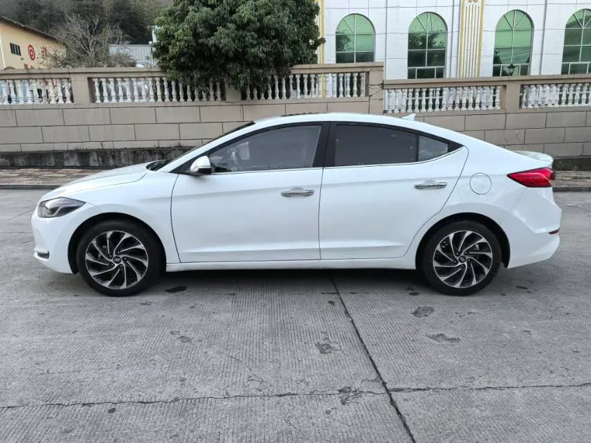 2019 Hyundai Elantra 1.5L 115HP L4 CVT,autocango,china used car exporter,china ev exporter,chinese used car exporter,chinese used ev exporter