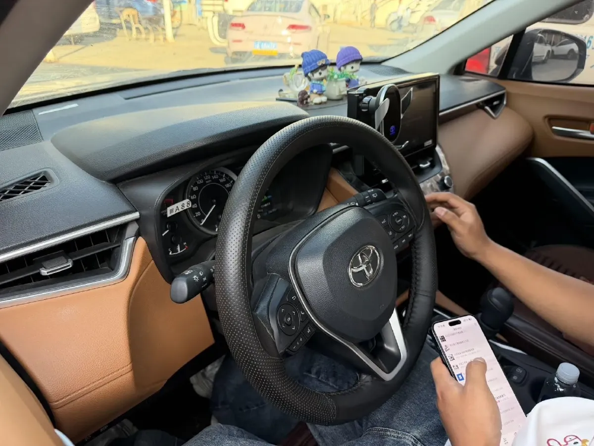 2022 Toyota Corolla Cross 2.0L 171HP L4 CVT,autocango,china used car exporter,china ev exporter,chinese used car exporter,chinese used ev exporter