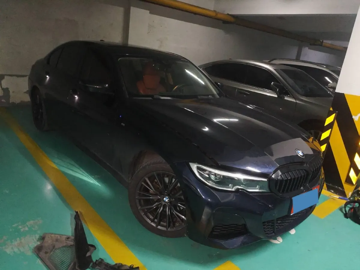 2022 BMW 3 Series 2.0T 184HP L4 8AT,autocango,china used car exporter,china ev exporter,chinese used car exporter,chinese used ev exporter