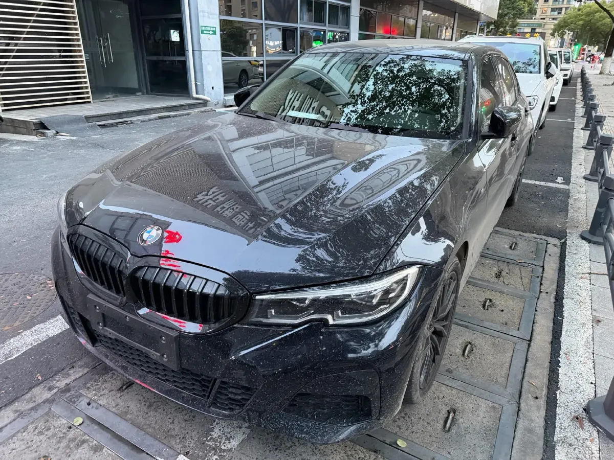 2022 BMW 3 Series 2.0T 184HP L4 8AT,autocango,china used car exporter,china ev exporter,chinese used car exporter,chinese used ev exporter