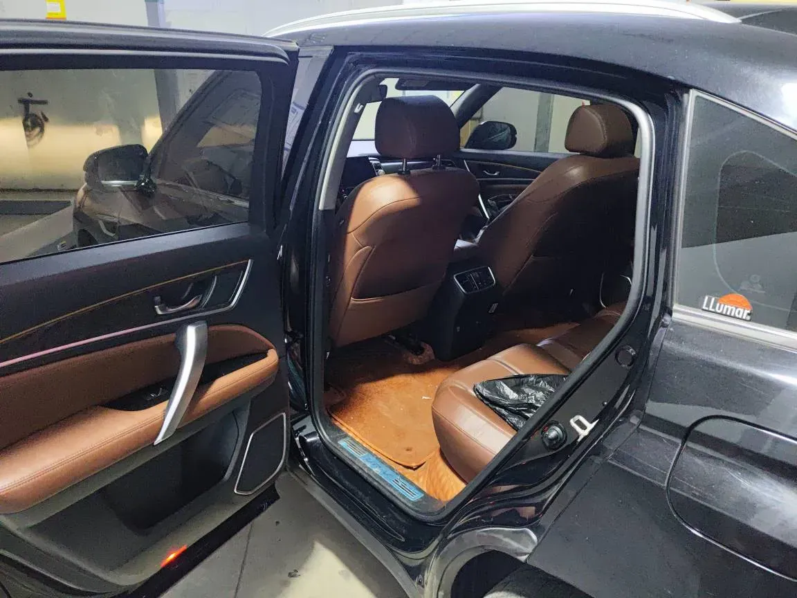 2020 Honda UR-V 2.0T 272HP L4 9AT,autocango,china used car exporter,china ev exporter,chinese used car exporter,chinese used ev exporter