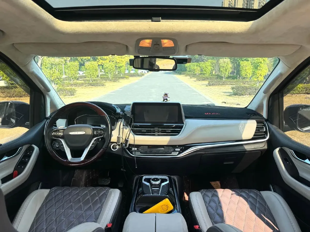 2020 MAXUS G20 2.0T 224HP L4 8AT,autocango,china used car exporter,china ev exporter,chinese used car exporter,chinese used ev exporter