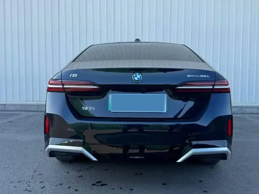 2024 BMW i5 BEV 79.05KWH,autocango,china used car exporter,china ev exporter,chinese used car exporter,chinese used ev exporter