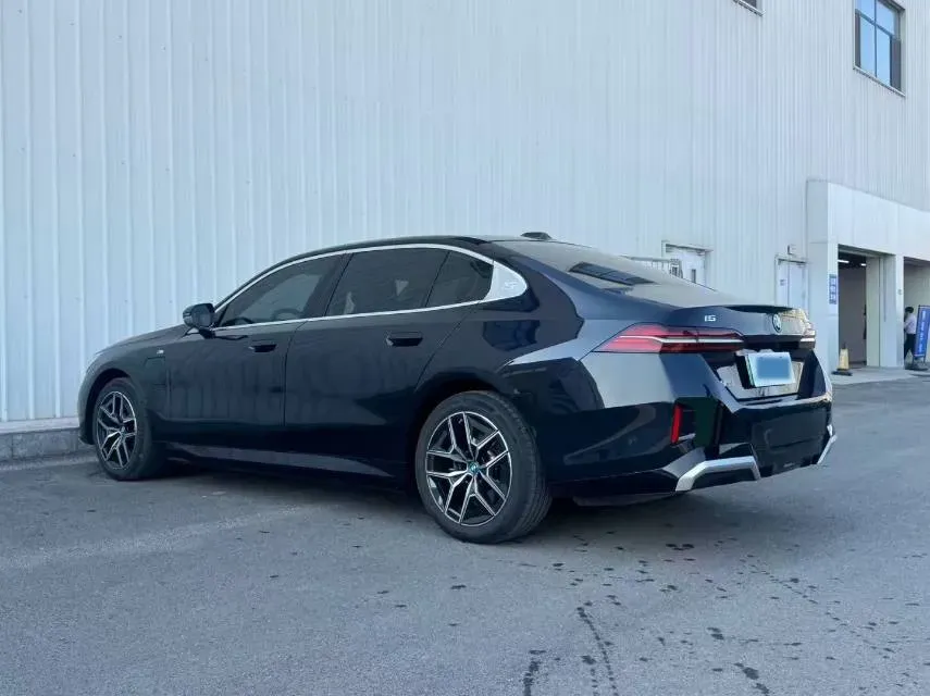 2024 BMW i5 BEV 79.05KWH,autocango,china used car exporter,china ev exporter,chinese used car exporter,chinese used ev exporter