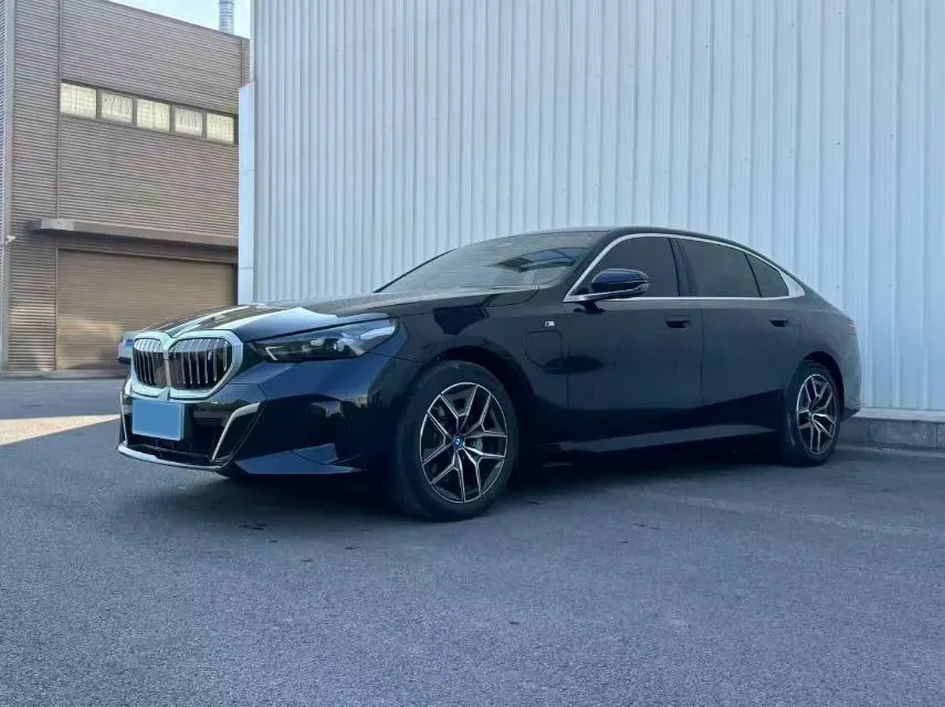2024 BMW i5 BEV 79.05KWH,autocango,china used car exporter,china ev exporter,chinese used car exporter,chinese used ev exporter