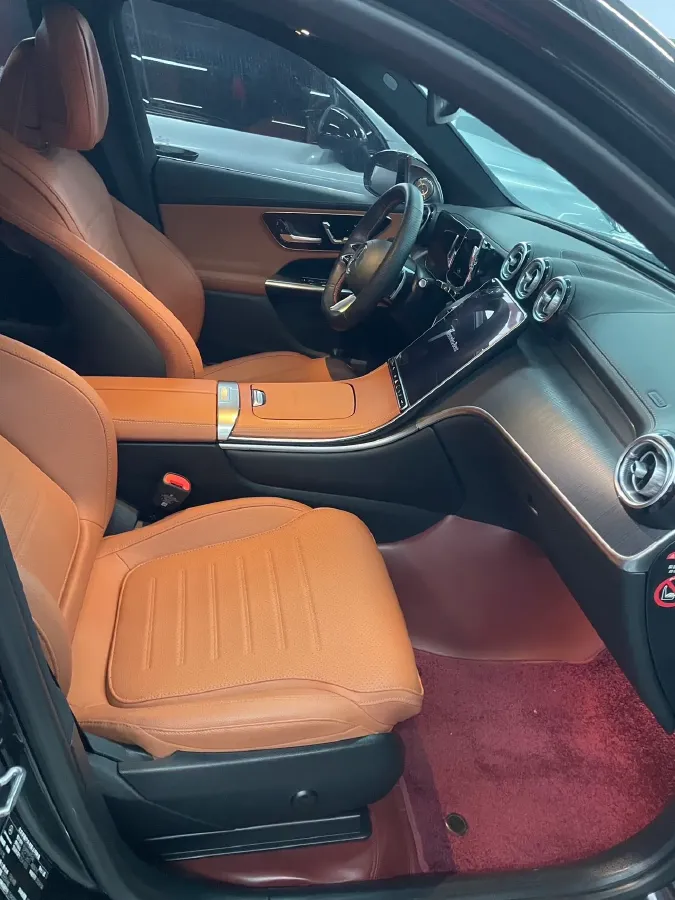 2024 Mercedes-Benz GLC Class 2.0T 204HP L4 9AT,autocango,china used car exporter,china ev exporter,chinese used car exporter,chinese used ev exporter