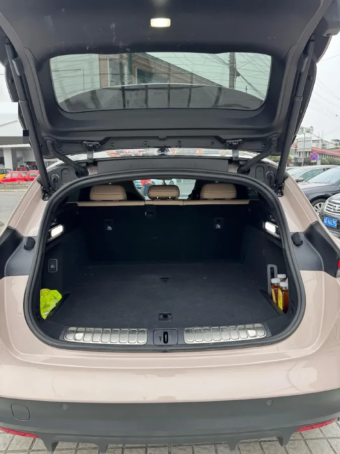 2024 NIO ET5T BEV 75KWH,autocango,china used car exporter,china ev exporter,chinese used car exporter,chinese used ev exporter