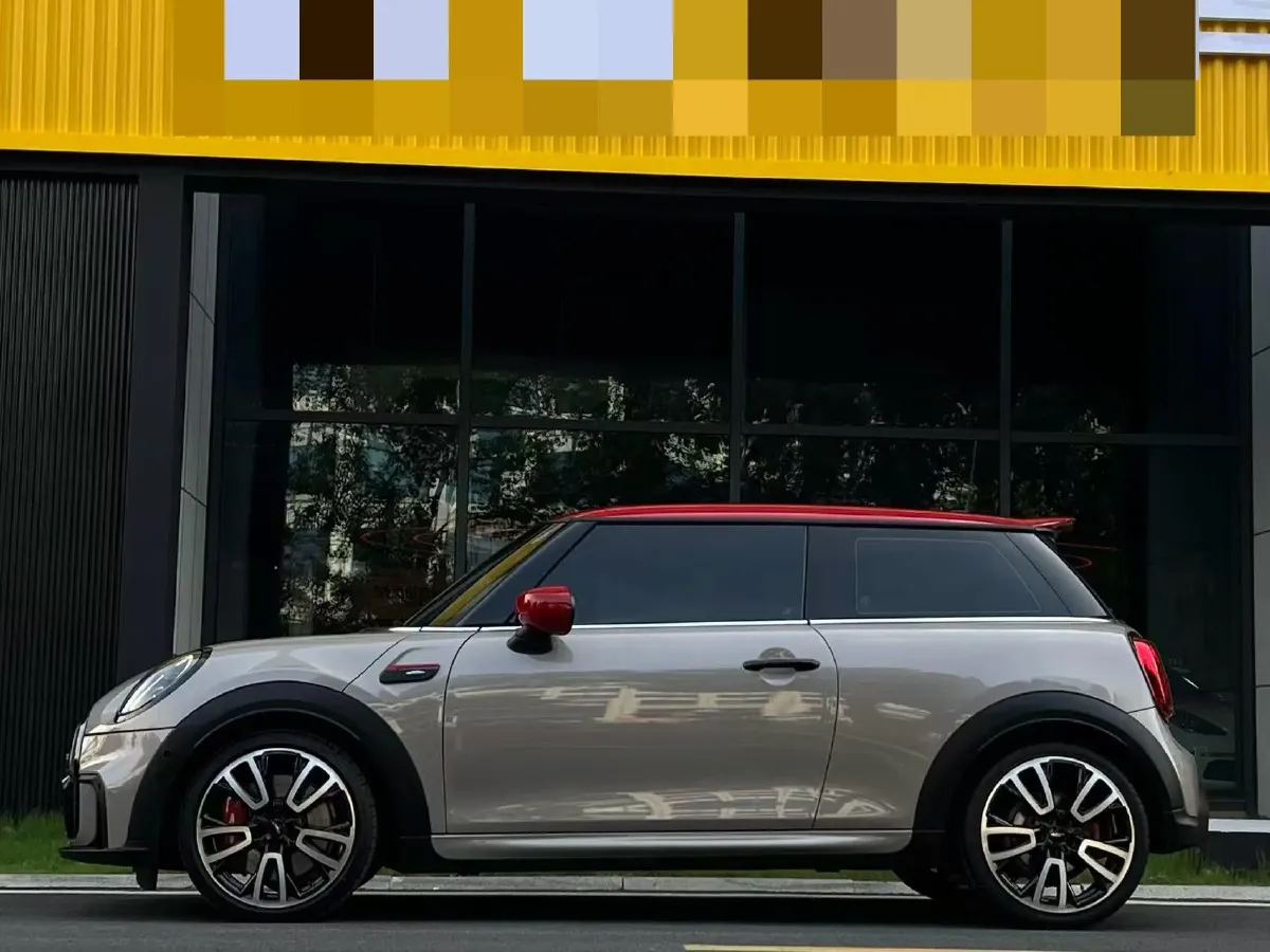 2022 MINI JCW 2.0T 231HP L4 8AT,autocango,china used car exporter,china ev exporter,chinese used car exporter,chinese used ev exporter