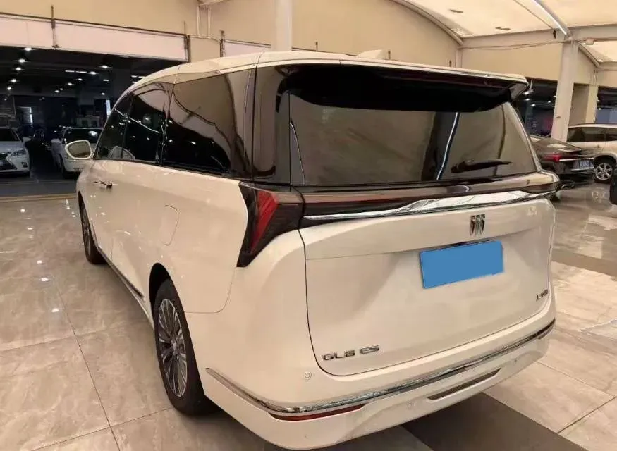 2025 Buick GL8 2.0T 237HP L4 9AT,autocango,china used car exporter,china ev exporter,chinese used car exporter,chinese used ev exporter