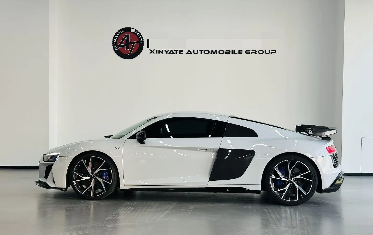 2021 Audi R8 5.2L 620HP V10 7DCT,autocango,china used car exporter,china ev exporter,chinese used car exporter,chinese used ev exporter