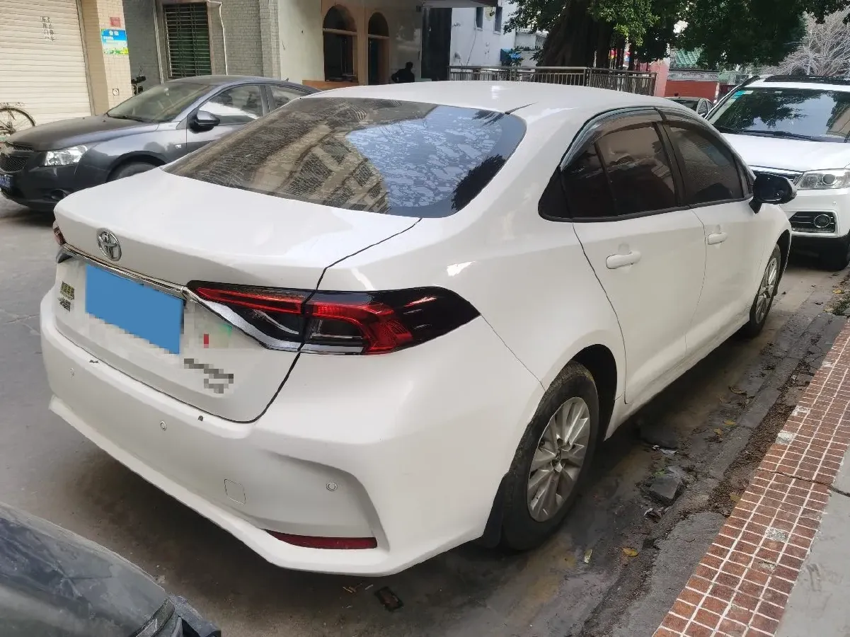 2021 Toyota Corolla 1.2T 116HP L4 CVT,autocango,china used car exporter,china ev exporter,chinese used car exporter,chinese used ev exporter
