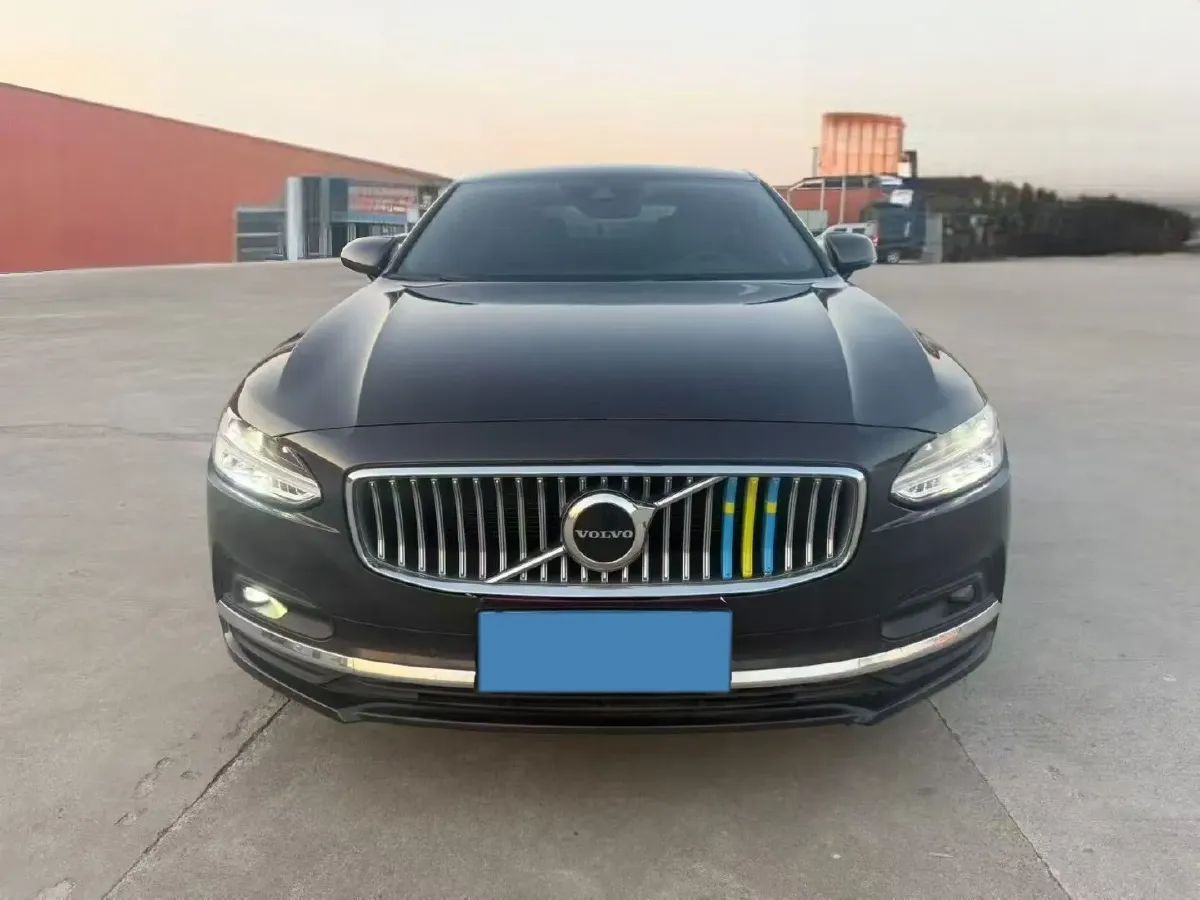 2021 Volvo S90 2.0T 250HP L4 8AT,autocango,china used car exporter,china ev exporter,chinese used car exporter,chinese used ev exporter