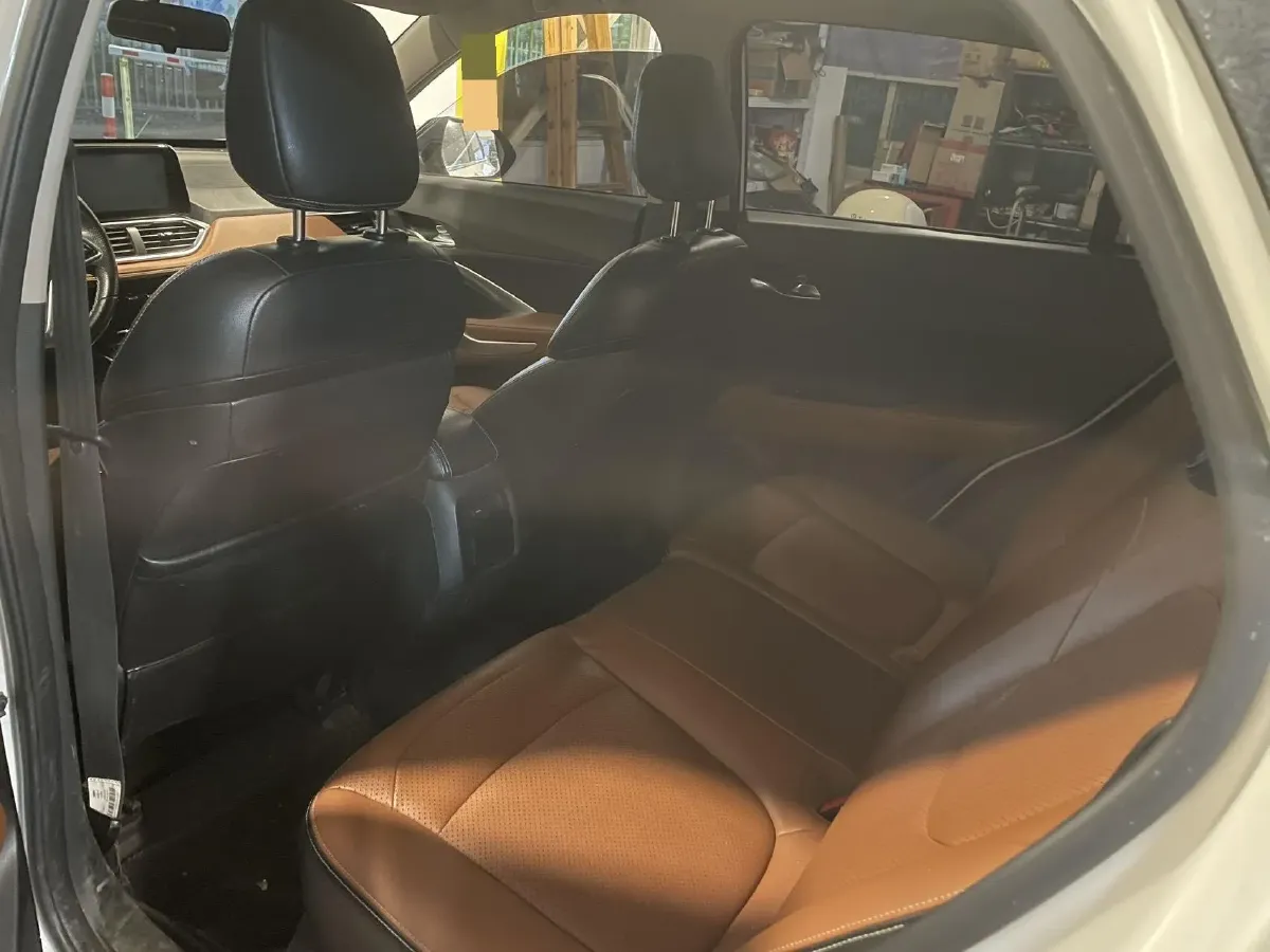 2019 Geely Emgrand GS 1.8L 133HP L4 6MT,autocango,china used car exporter,china ev exporter,chinese used car exporter,chinese used ev exporter