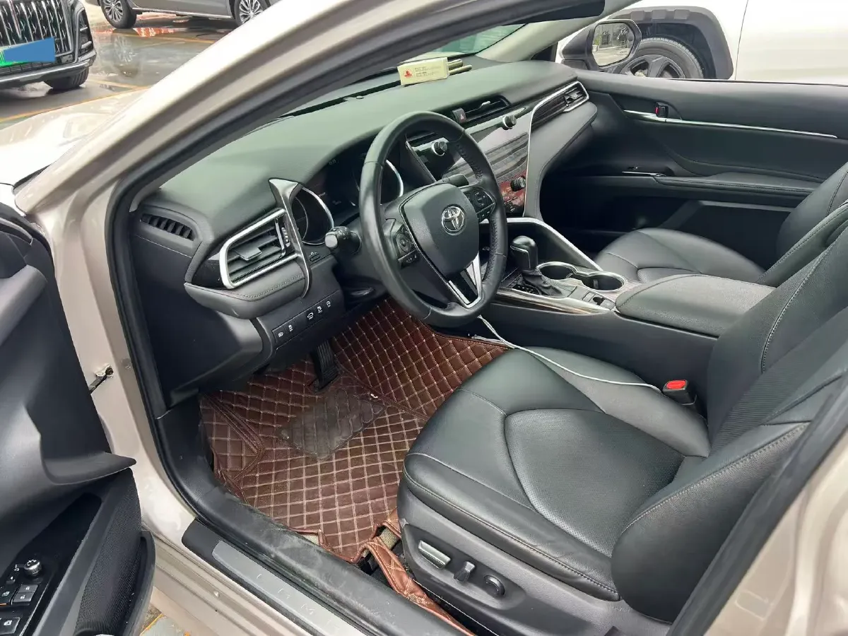 2019 Toyota Camry 2.0L 178HP L4 CVT,autocango,china used car exporter,china ev exporter,chinese used car exporter,chinese used ev exporter