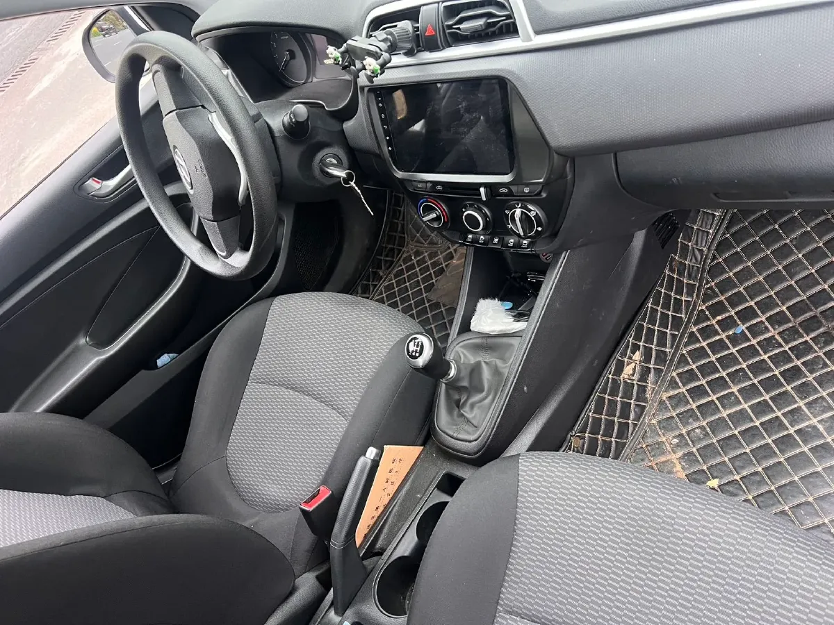 2017 Hyundai Reina 1.4L 95HP L4 5MT,autocango,china used car exporter,china ev exporter,chinese used car exporter,chinese used ev exporter