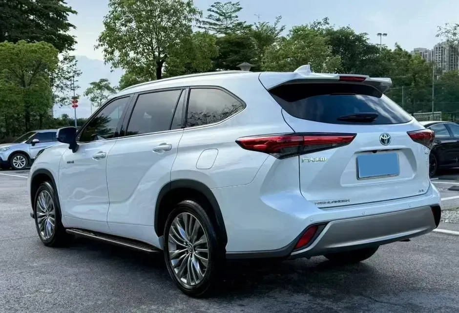 2023 Toyota Highlander 2.5L 189HP L4 E-CVT Hybrid,autocango,china used car exporter,china ev exporter,chinese used car exporter,chinese used ev exporter