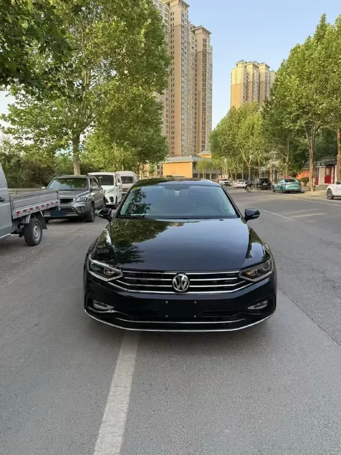 2020 Volkswagen Magotan 2.0T 186HP L4 7DCT,autocango,china used car exporter,china ev exporter,chinese used car exporter,chinese used ev exporter