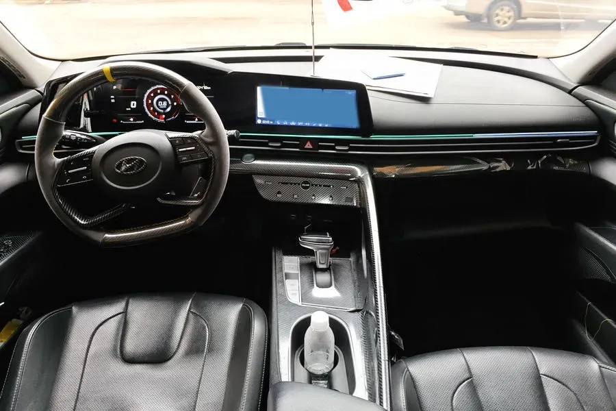 2021 Hyundai Elantra 1.5L 115HP L4 CVT,autocango,china used car exporter,china ev exporter,chinese used car exporter,chinese used ev exporter