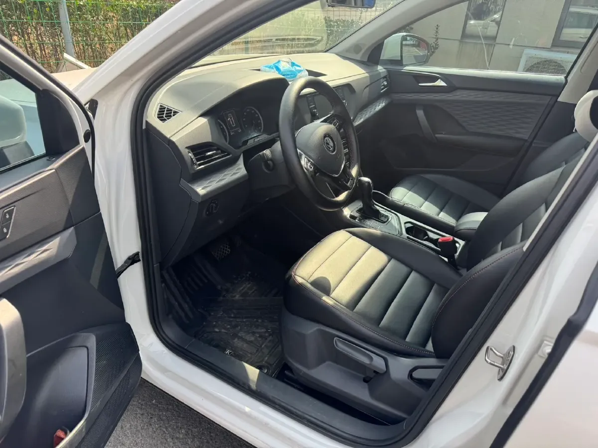 2019 Jeep Compass 1.4T 165HP L4 7DCT,autocango,china used car exporter,china ev exporter,chinese used car exporter,chinese used ev exporter