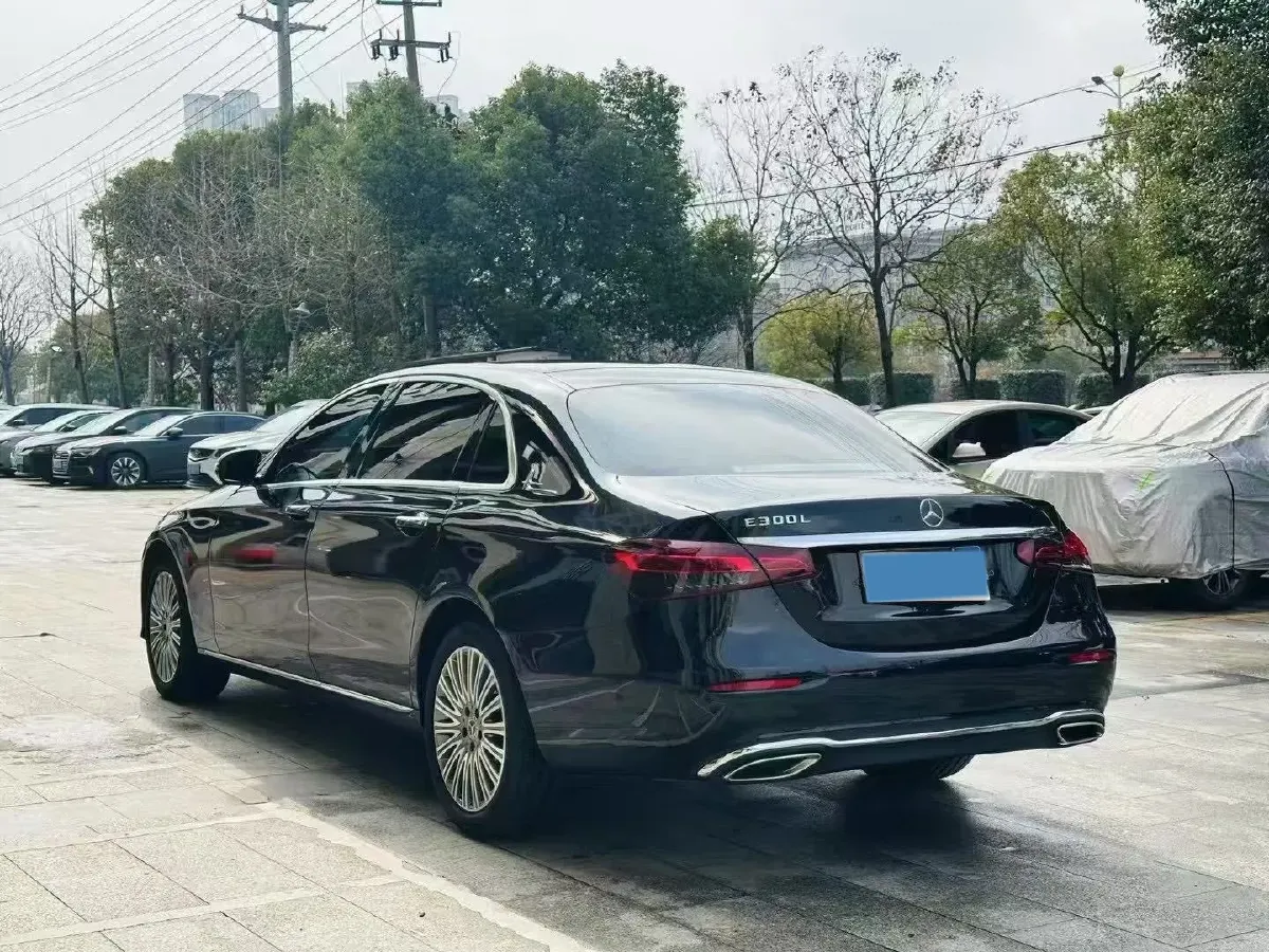 2023 Mercedes-Benz E Class 2.0T 258HP L4 9AT,autocango,china used car exporter,china ev exporter,chinese used car exporter,chinese used ev exporter