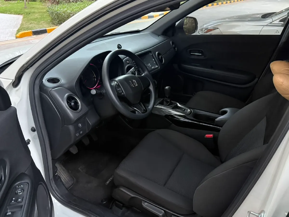 2020 Honda XR-V 1.5L 131HP L4 6MT,autocango,china used car exporter,china ev exporter,chinese used car exporter,chinese used ev exporter