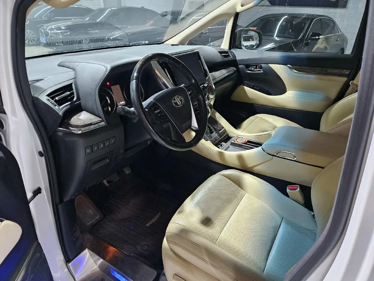 2021 Toyota Vellfire 2.5L 117HP L4 E-CVT Hybrid,autocango,china used car exporter,china ev exporter,chinese used car exporter,chinese used ev exporter