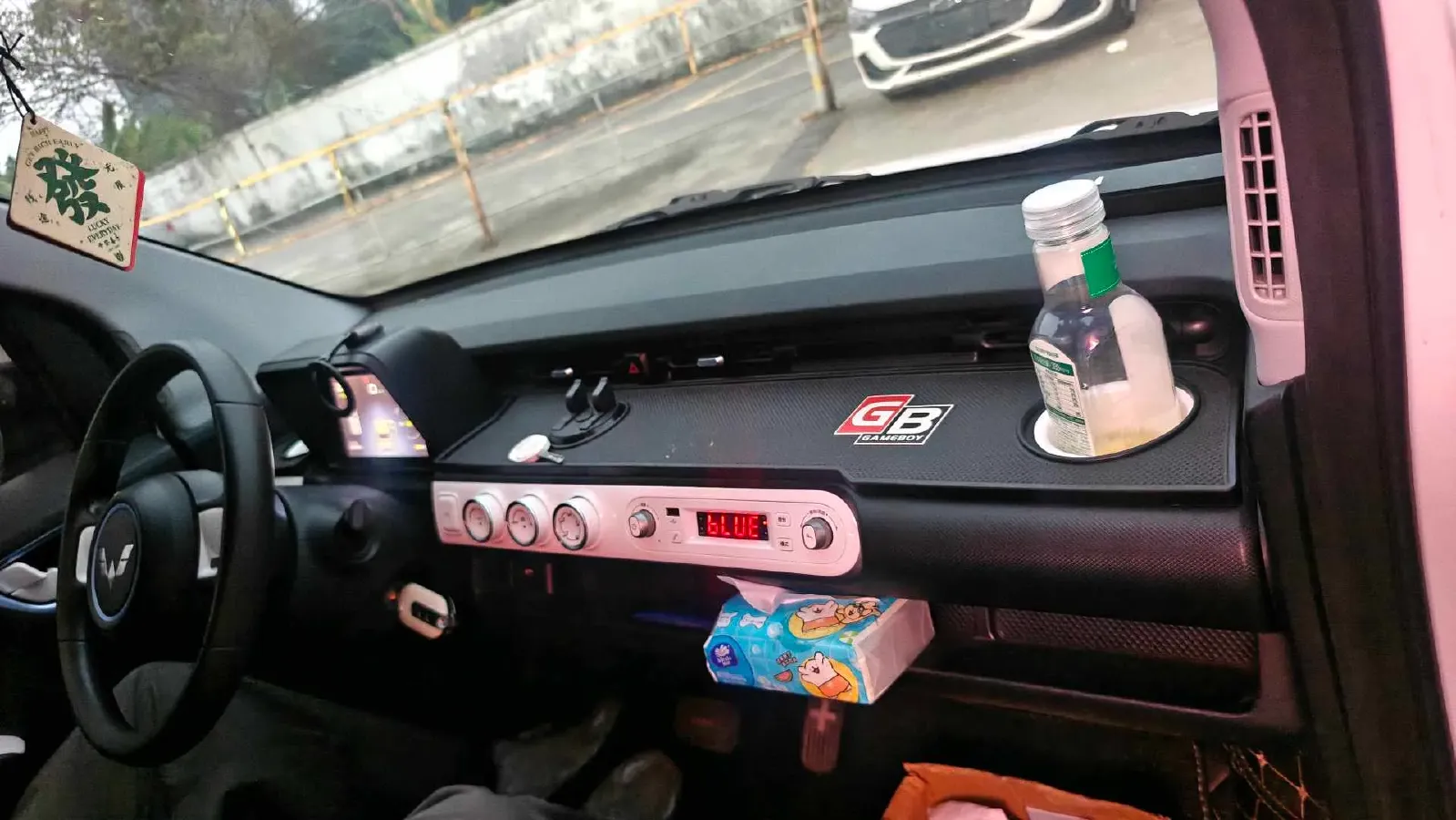 2022 WuLing HongGuang MINI EV BEV 17.3KWH,autocango,china used car exporter,china ev exporter,chinese used car exporter,chinese used ev exporter