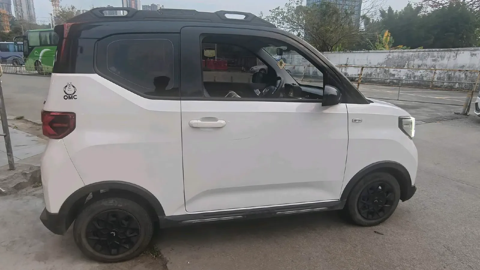 2022 WuLing HongGuang MINI EV BEV 17.3KWH,autocango,china used car exporter,china ev exporter,chinese used car exporter,chinese used ev exporter