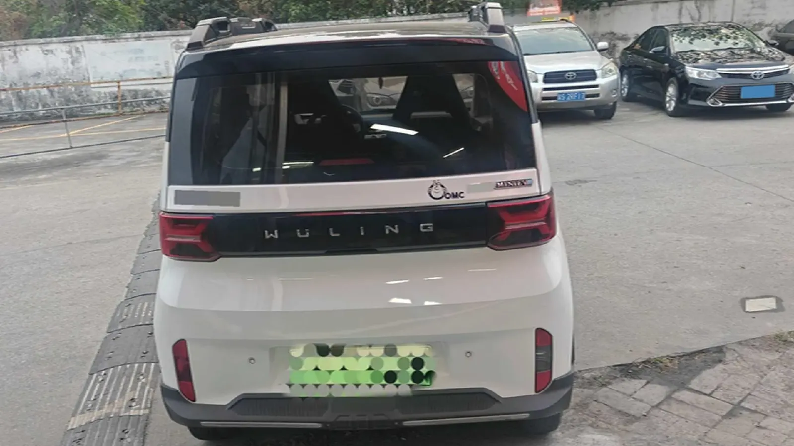 2022 WuLing HongGuang MINI EV BEV 17.3KWH,autocango,china used car exporter,china ev exporter,chinese used car exporter,chinese used ev exporter