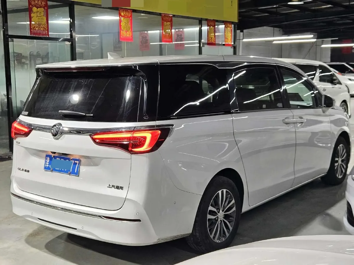 2021 Buick GL8 2.0T 237HP L4 9AT,autocango,china used car exporter,china ev exporter,chinese used car exporter,chinese used ev exporter