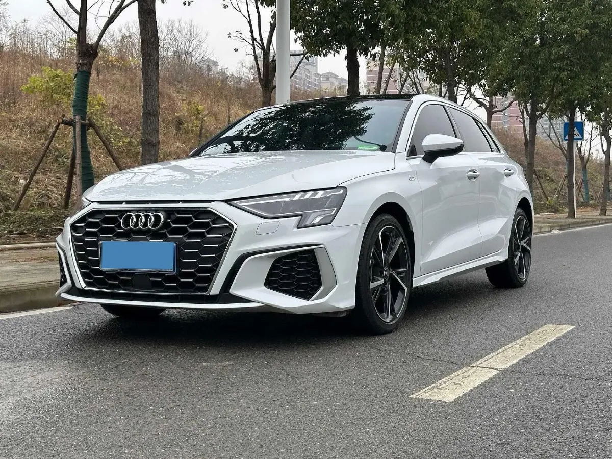 2022 Audi A3 1.4T 150HP L4 7DCT,autocango,china used car exporter,china ev exporter,chinese used car exporter,chinese used ev exporter