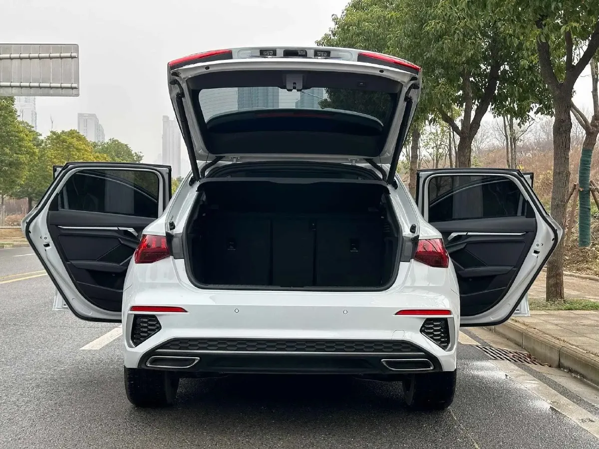 2022 Audi A3 1.4T 150HP L4 7DCT,autocango,china used car exporter,china ev exporter,chinese used car exporter,chinese used ev exporter