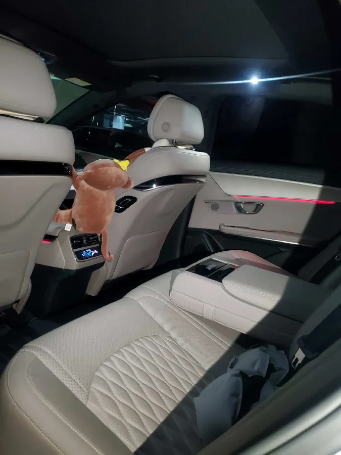 2025 BYD Han 1.5T 156HP L4 E-CVT PHEV,autocango,china used car exporter,china ev exporter,chinese used car exporter,chinese used ev exporter