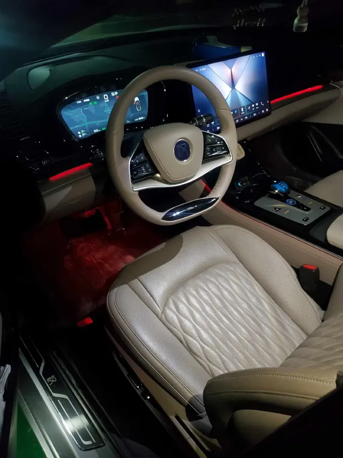 2025 BYD Han 1.5T 156HP L4 E-CVT PHEV,autocango,china used car exporter,china ev exporter,chinese used car exporter,chinese used ev exporter